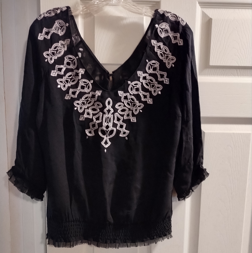 NWOT White House Black Market Embroidered Silk Black Top
